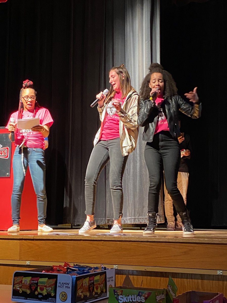 OPS_Morton's tweet photo. Who's going to win the Morton State Testing Rap Battle 2020? Will the purple team win or the pink? Who raps about #NSCAS & MAP tests anyway? #PantherPride https://t.co/8daGgwgMSk
