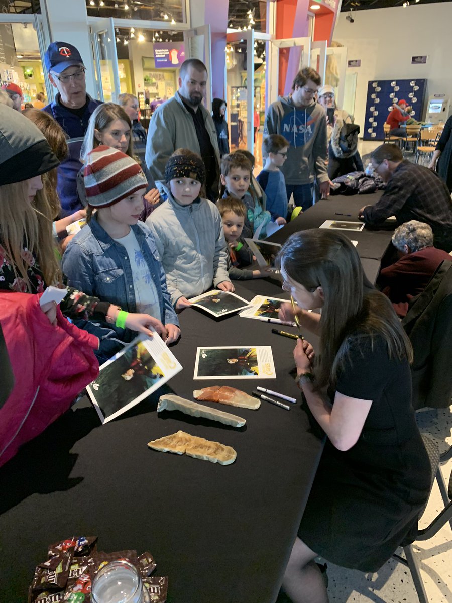 GrowGreenHearts's tweet photo. Loved how the movie @AncientCaves teaches #interconnectedness and #enviroSTEM for kids!  Thank you @sciencemuseummn for hosting a great show, the director and #climate scientist today. https://t.co/WivHwD5qxW