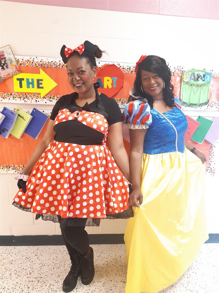 ZerifaG's tweet image. Read Across America Week..... Book Character Day @TCBerrien  @LorLanBar