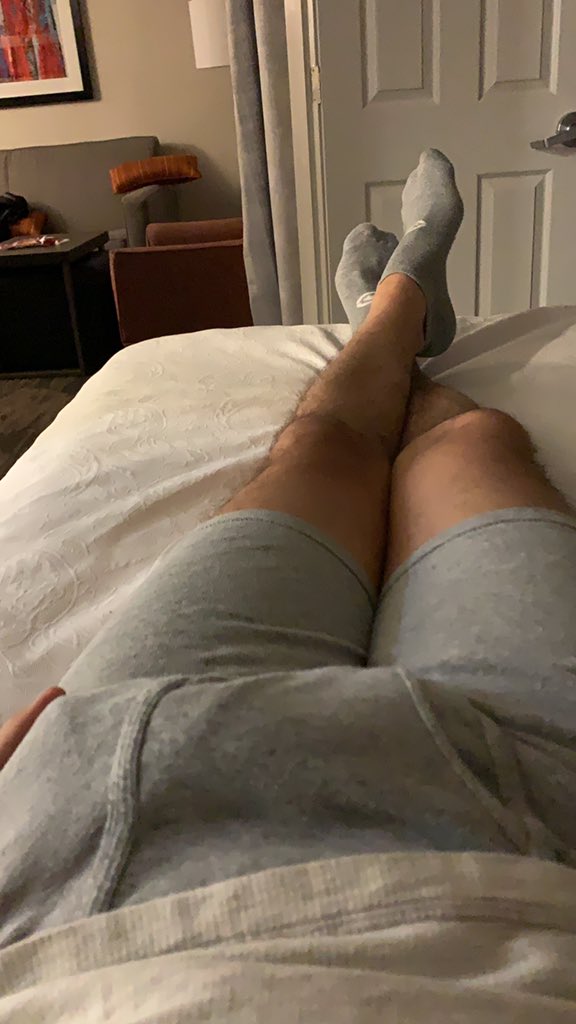 rawdaddydick's tweet photo. Need me some #BROLE in #dfw
BRo hOLE..... hit me up if you can assist...
#daddydick #real8 #raw #nohomo https://t.co/aVwpGt7hqc