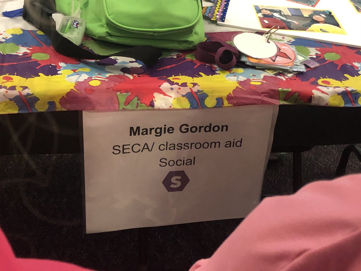 RSD’s own Margie Gordon proudly shares her world of work as a Classroom SECA at RSD’s Wow Day 2020. <a href="/CVWorldofWork/">World of Work™️</a> <a href="/Personnel_CVUSD/">Cajon Valley Personnel Services</a> <a href="/RanchoWallc/">RSD Ravens</a> @MrsFord5thgrade #SocialHelper