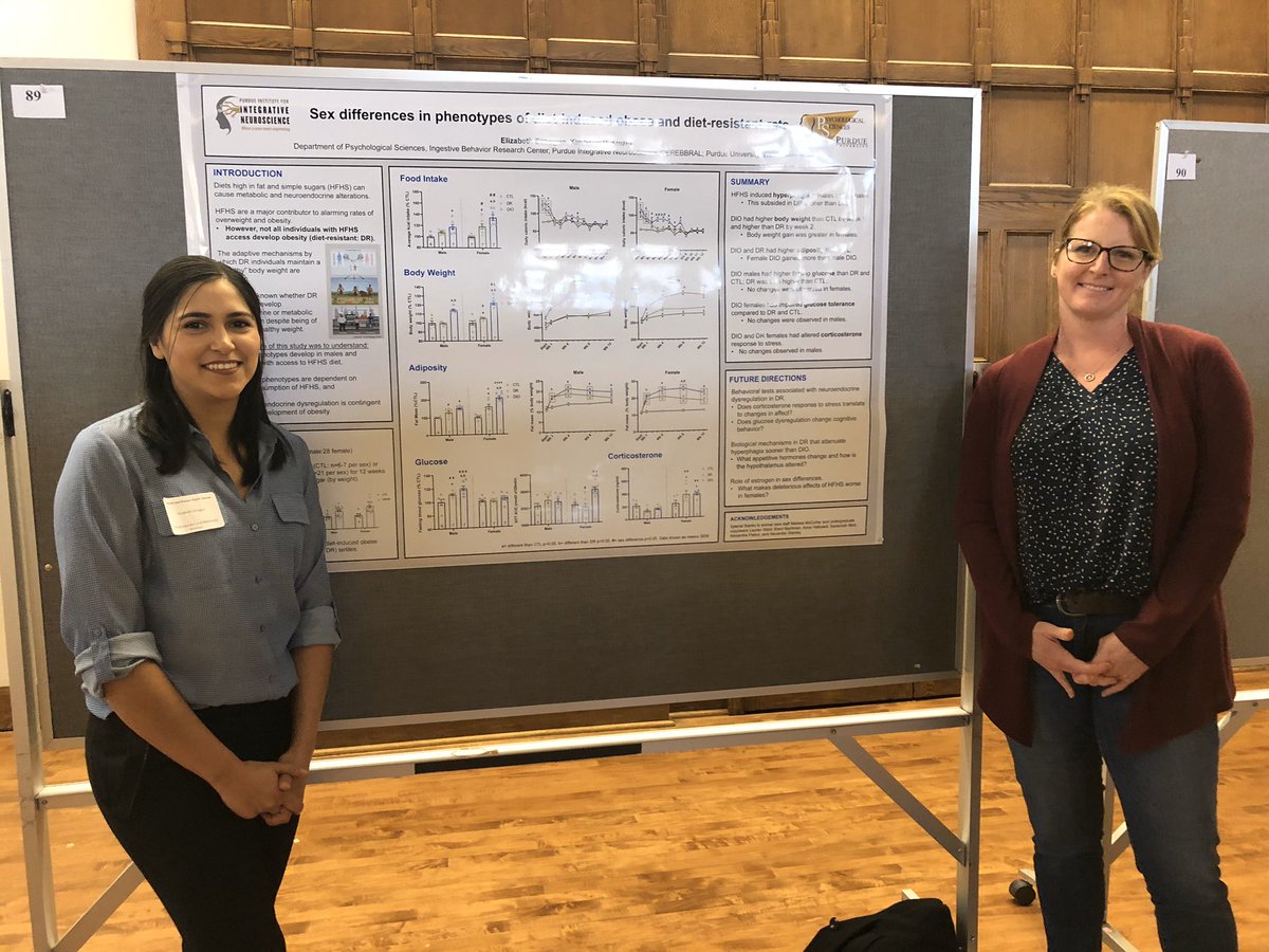 KinzigLab's tweet photo. Lots of great posters on display at the Health and Disease session yesterday! @eliz_sahagun deserves a lot of credit for the mentoring she provides for our undergrads, as well as her own award winning poster!!!!! https://t.co/9Nn6sJxYBX