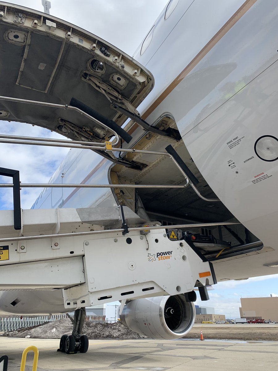 amypratt1110's tweet photo. Partnering with GSE Engineering, AO Safety and field users as we look to bring new enhancements to our ground equipment to improve employee safety! @weareunited @david_a_overall @spencer_resh https://t.co/ENM6MpeKRM