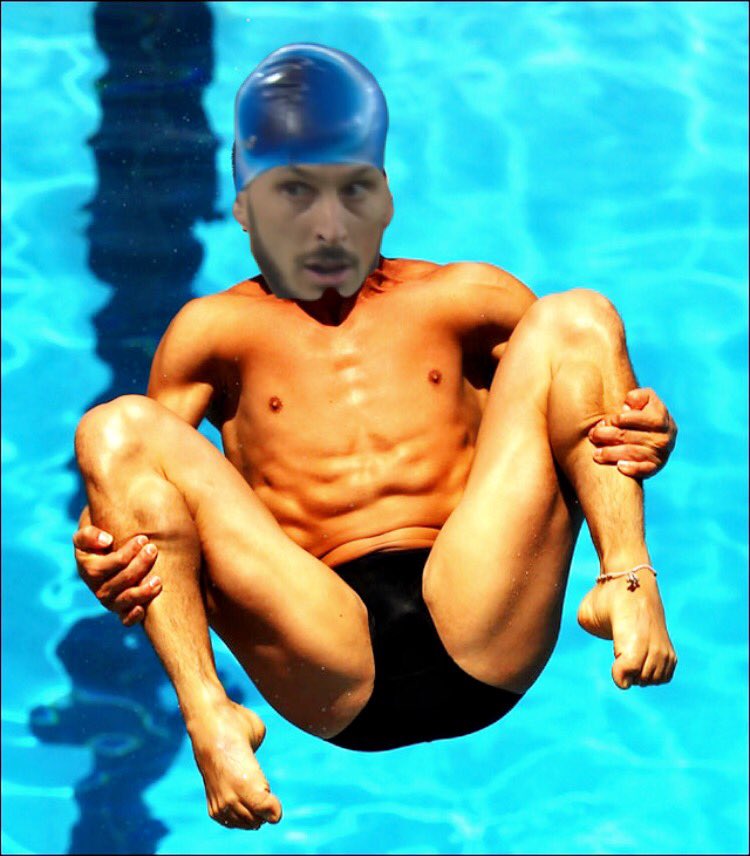 TLyous's tweet photo. @PipaBenedetto 🏊🏽 #Benedetto #marseille #olympiquedemarseille #marseilleamiens #ligue1 https://t.co/KLFKkD5B3W