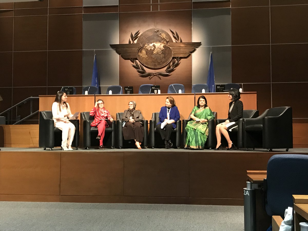 IATA's tweet photo. IATA is proud to join our #aviation ✈️partners @icao and @ACIWorld today to celebrate 🎉 and honor 🏆 these accomplished #women in our industry. #IWD2020 #EachforEqual #25by2025 https://t.co/oV1X7ysoXV