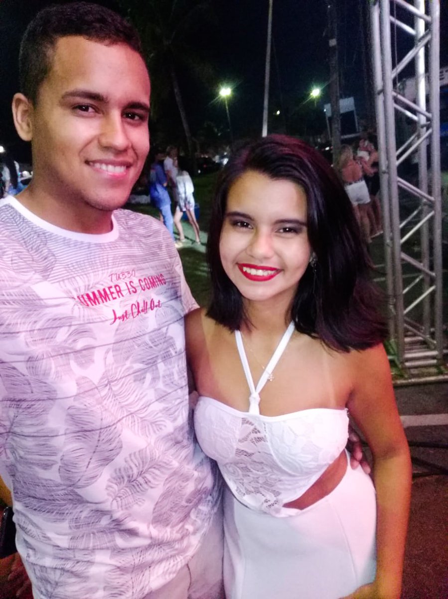 Srta_Miler's tweet photo. Feliz aniversário de namoro meu amor! Completamos 3 anos de vida juntos e infinitos momentos de amor e felicidade. EU TE AMO ❤️ @jauns2vitor https://t.co/jni1H4GV2H