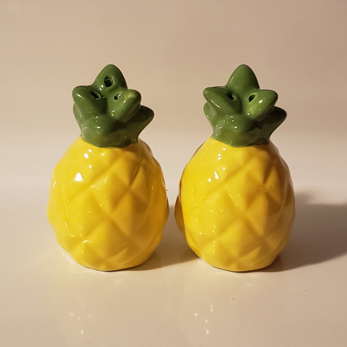 New Salt Shakers ;)
#pineapples