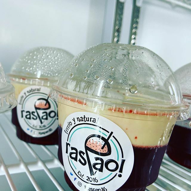 Raspao16's tweet photo. Gelatina con yogurt casero , 👌☺️ #delicioso #frioynatural #casero https://t.co/48sOSjsPGx