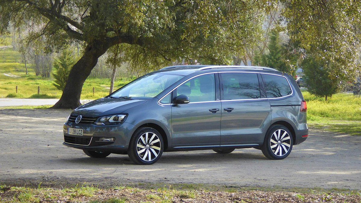 Foto del Día 📸 ➡ Nos despedimos del viernes con el nuevo Volkswagen Sharan 1 Million. Ya se han fabricado un millón de unidades de este monovolumen. 🚘

<a href="/VW_es/">Volkswagen España</a> #FotoDelDía #Volkswagen #VolkswagenSharan #Monovolúmenes