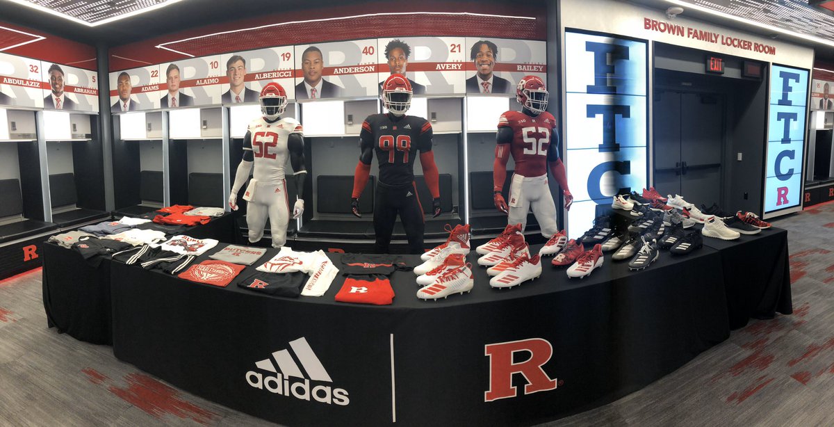 Three Stripe Life 👀🔥 #HereToCreate #teamAdidas