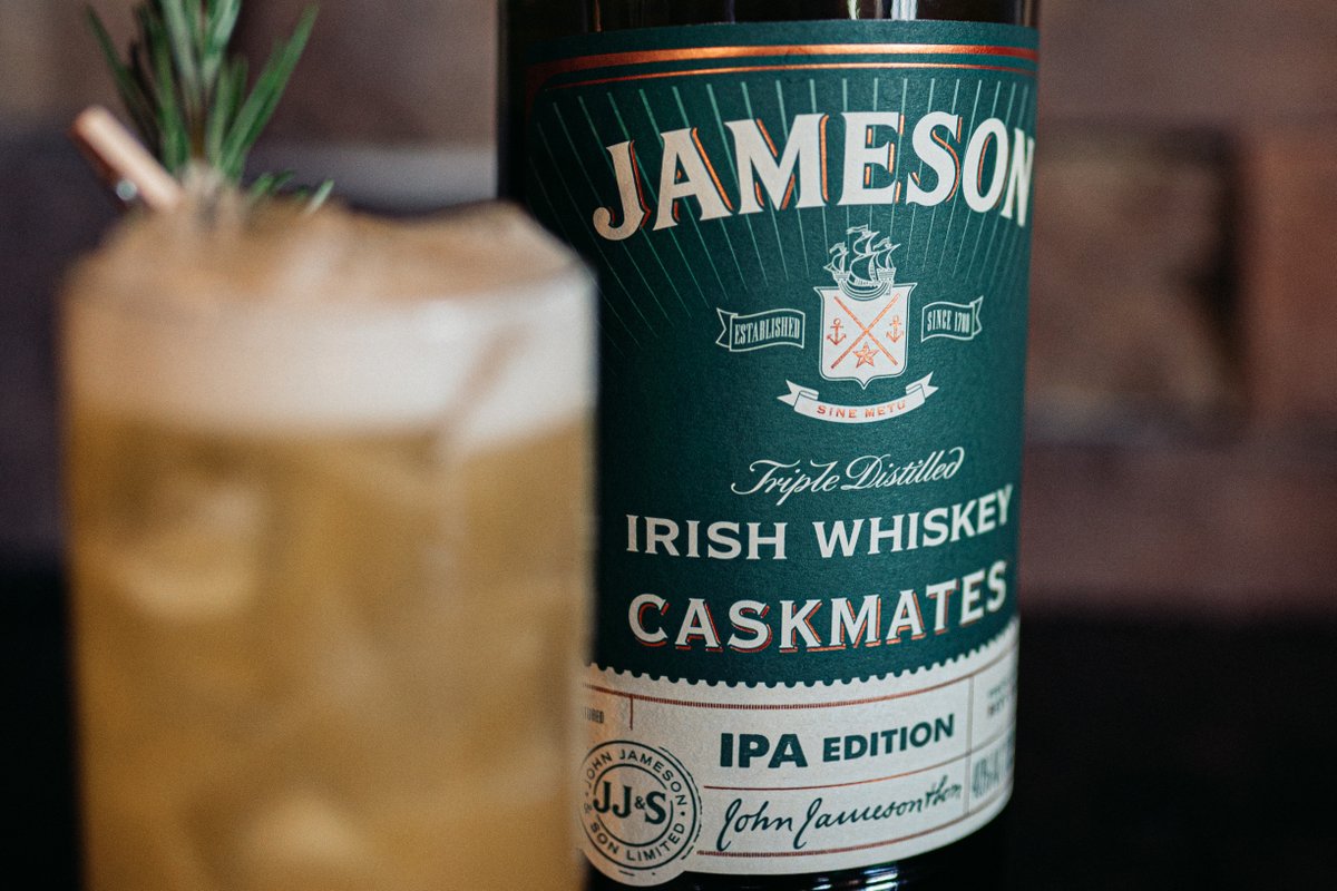PentimentoLI's tweet photo. We’ve got some great drink specials for St. Patrick’s day!!!! 🍀 Have you taken a look at them on our website? This is our “Hoppin’” cocktail made with Jameson IPA edition + giffard passion fruit liqueur + velvet falernum + fresh lime + IPA + rosemary!!!! YUM!! 😋🍺 https://t.co/s1KTfajsl8