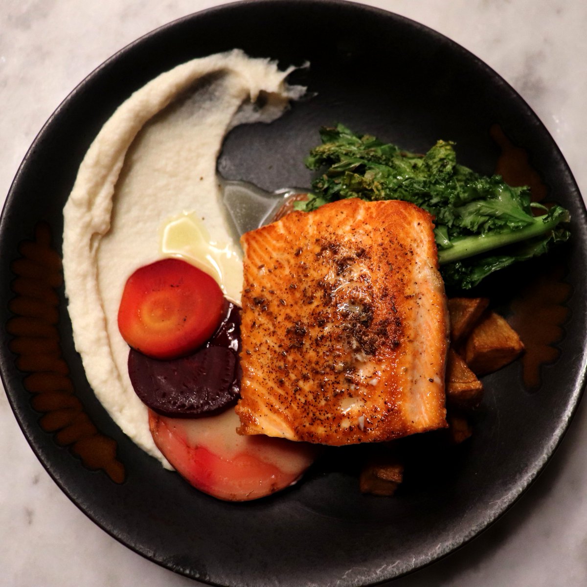 Our Arctic Char is ready for your dinner plans tonight. 

#RenHotels #RenaissanceToledo #BrimHouseToledo #SmashingToledo