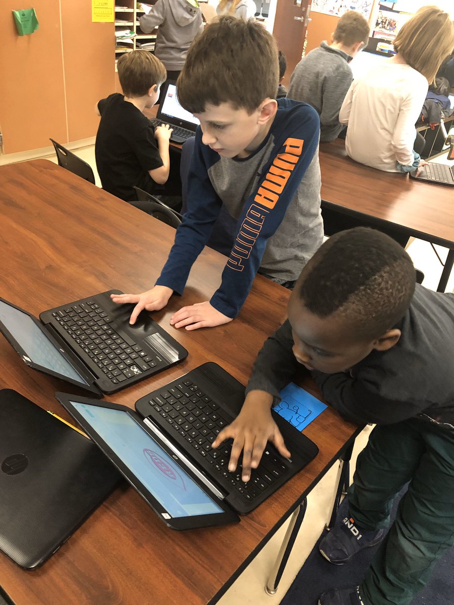 Providing feedback on each other’s essay about how Cincinnati has changed from long ago until now. <a href="/finnertybeth4/">Beth Finnerty</a> #RocketProud #WEareLakota