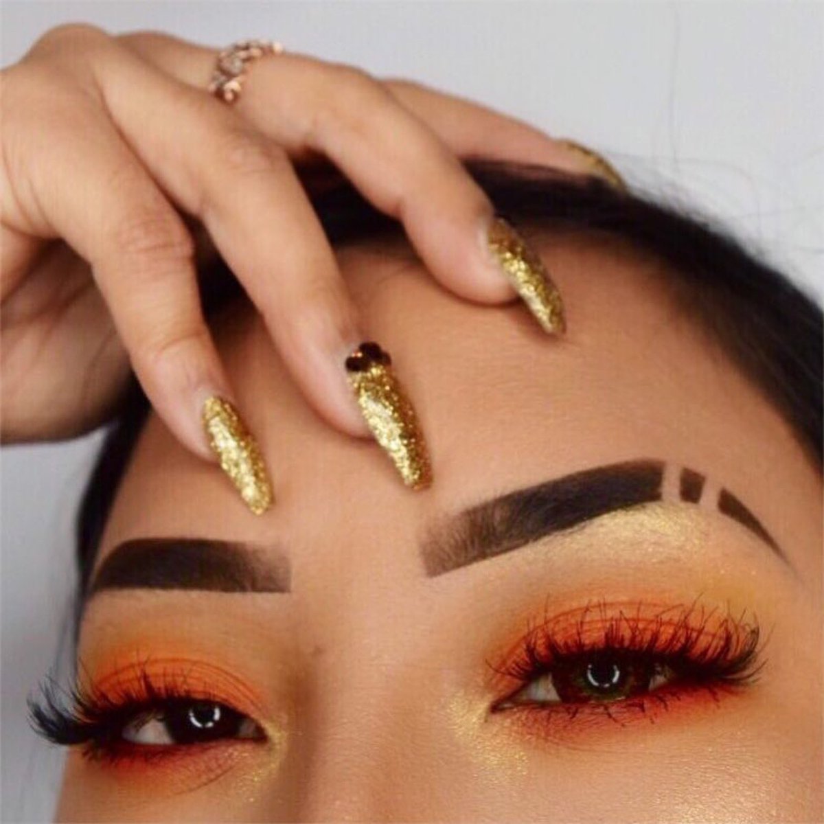 beautiebazaar's tweet photo. 🧡🧡🧡🧡 @monycatamang slaying in our Into The Sun Palette. ✨ #gupalette #intothesunpalette #femierre #femierrebabe #femierrebeauty https://t.co/Jq0yfQtAPl