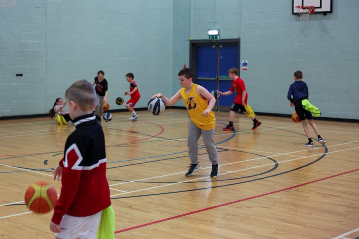 glasgowdevils's tweet image. Great numbers at this evening's girls session at Hillpark and tomorrow sees a start of our Youth Academy Block 2! #glasgowdevils #basketball #glasgow #bball @HillparkSec @Barrheadpe @EastwoodHighERC @stninianshighpe @RosshallHWB