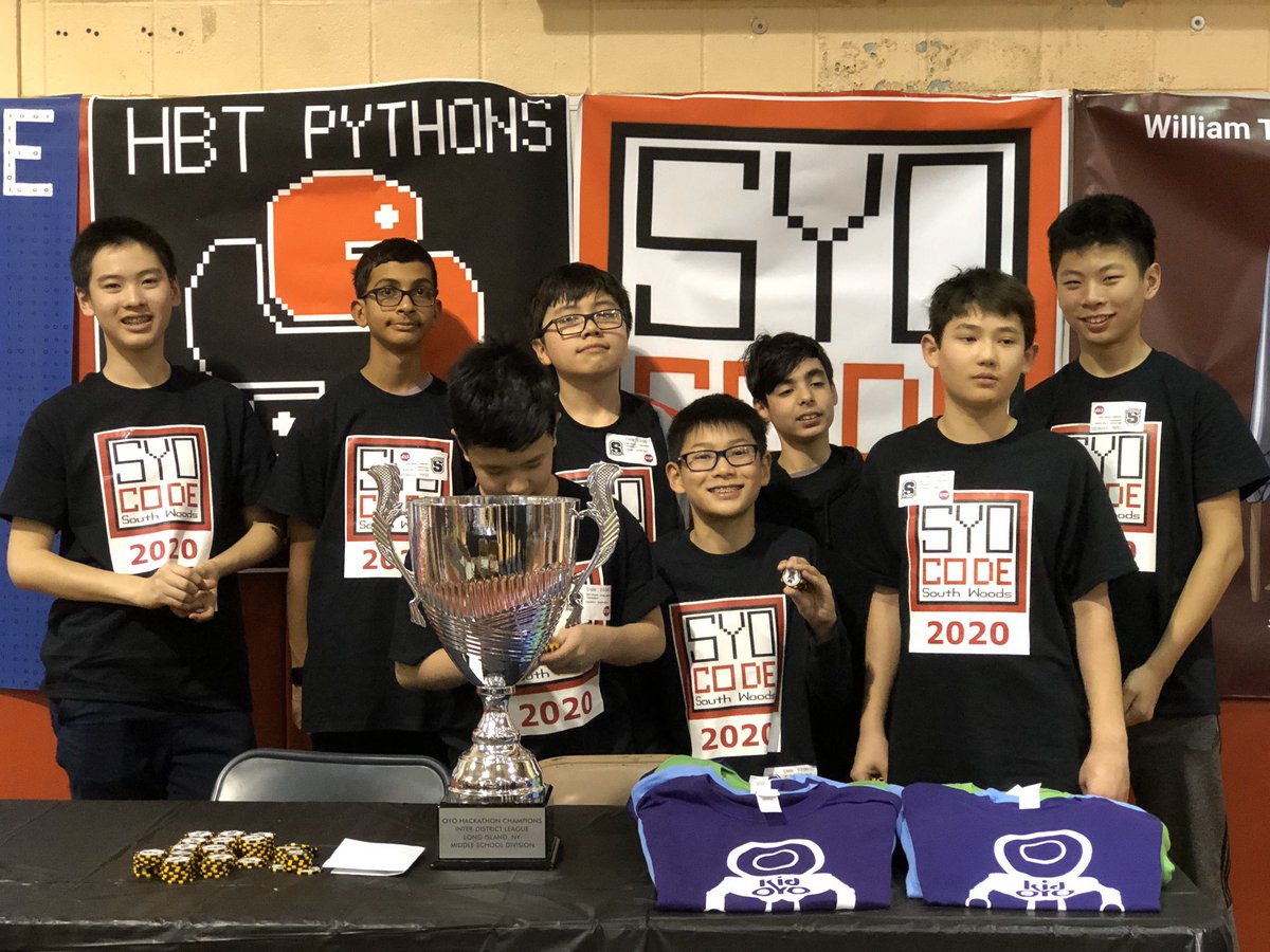 KellyFokianos's tweet image. So proud of our Syosset teams for their hard work today at the @CodeMakeOwn #codeconquest   #wearesyosset