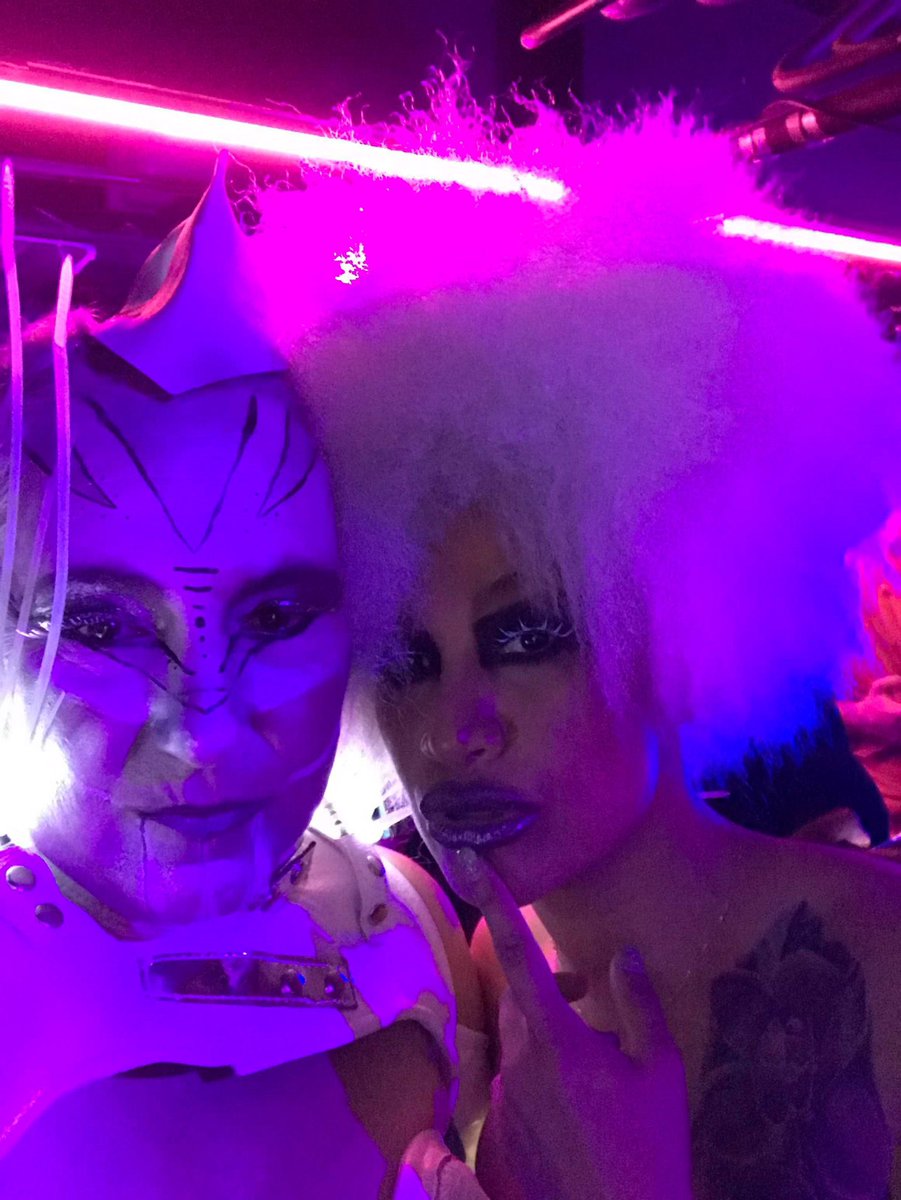 MarleyMunroe's tweet photo. #fbf To Wasteland ball 2020 @wastelandweekend ! We had an amazing time. Thank you to everyone that played a part ! 📸 @matchophoto  Costume @forthestarsfashionhouse  Hair @stylebykhadija  #madmax #cyberpunk #whokilledtheworld #postapocalyptic #livemusic #marleymunroe https://t.co/ZPf5VZ8r2Q