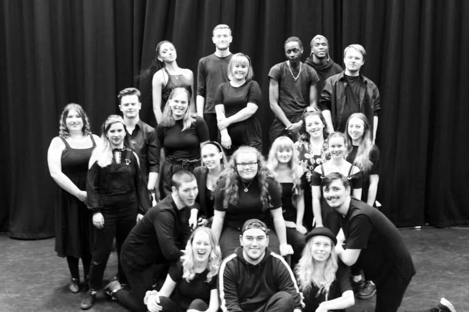 ahnehov's tweet photo. So proud of everyone who was involved in the musical theatre showcase tonight! Cast, crew, creative team, we did the damn thing!! ❤️ @ShowcaseUwtsd photo by the wonderful Ellen Nelson! x https://t.co/0SZKhcJRqB