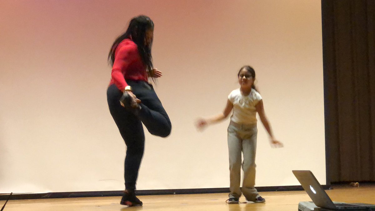 PS375Jackie's tweet photo. #renegadechallenge
#PrincipalGeters joined in on the fun #viralvideos #ps375 #jrshasTalent #district17 https://t.co/4iUnwK7k84