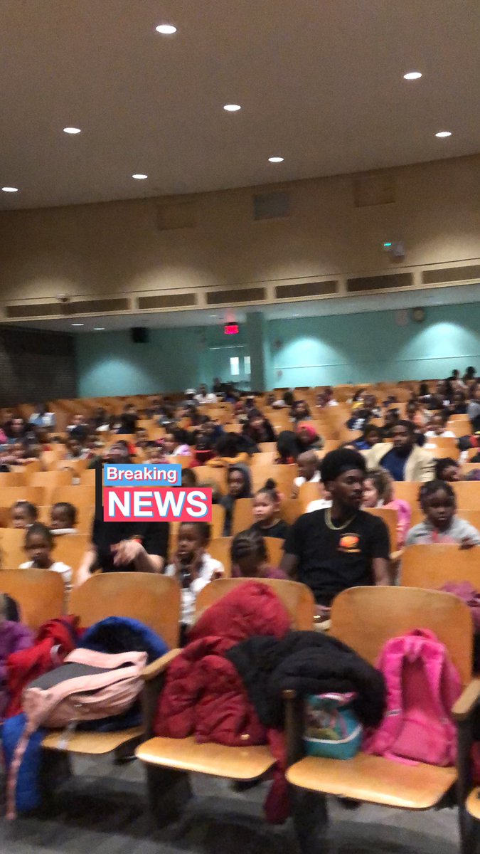 PS375Jackie's tweet photo. #renegadechallenge
#PrincipalGeters joined in on the fun #viralvideos #ps375 #jrshasTalent #district17 https://t.co/4iUnwK7k84