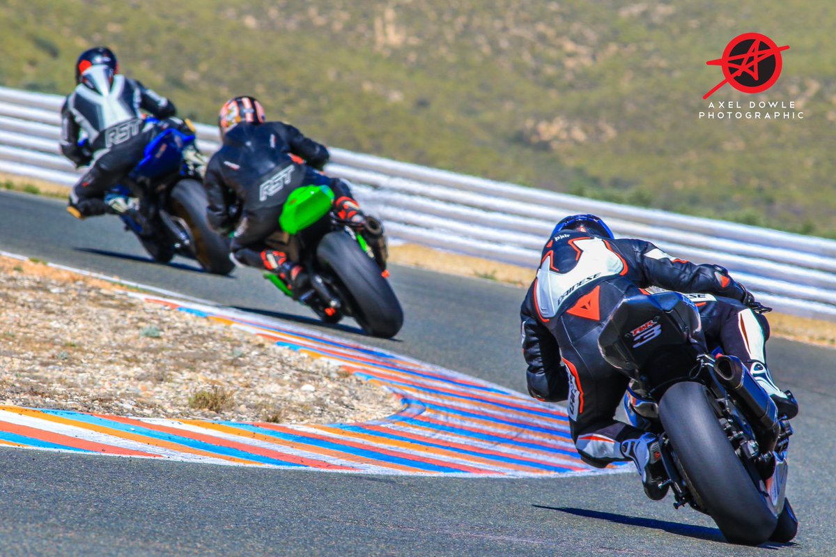 axel_dowle's tweet photo. Day 2 done at Circuito De Almeria with @FocusedEvents1 

Very windy today! I was being blown around like a rag doll which makes it a proper challenge! 😩😂 

#axeldowlephotographic #focusedevents #trackday #almeria #spain #kawasaki #bmw #yamaha #briefing #photography https://t.co/sQK2qnHkov