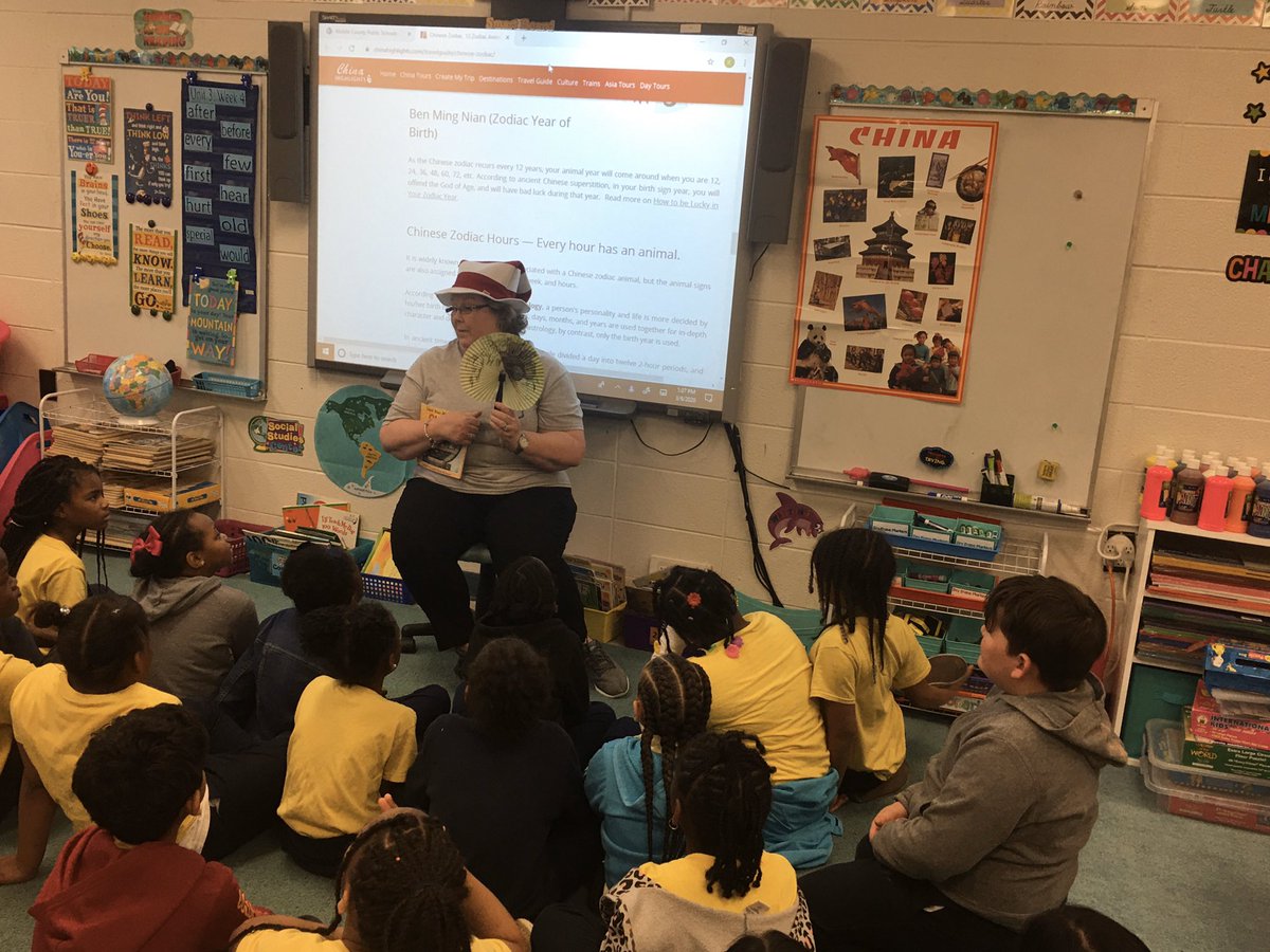 Fondeguidance's tweet photo. @FondeElementary Windows to the World was amazing. Our teachers went above and beyond to introduce our Fonde Families to different cultures. #ReadAcrossAmerica2020 #diversity #allinatfonde https://t.co/65hifJb3pZ