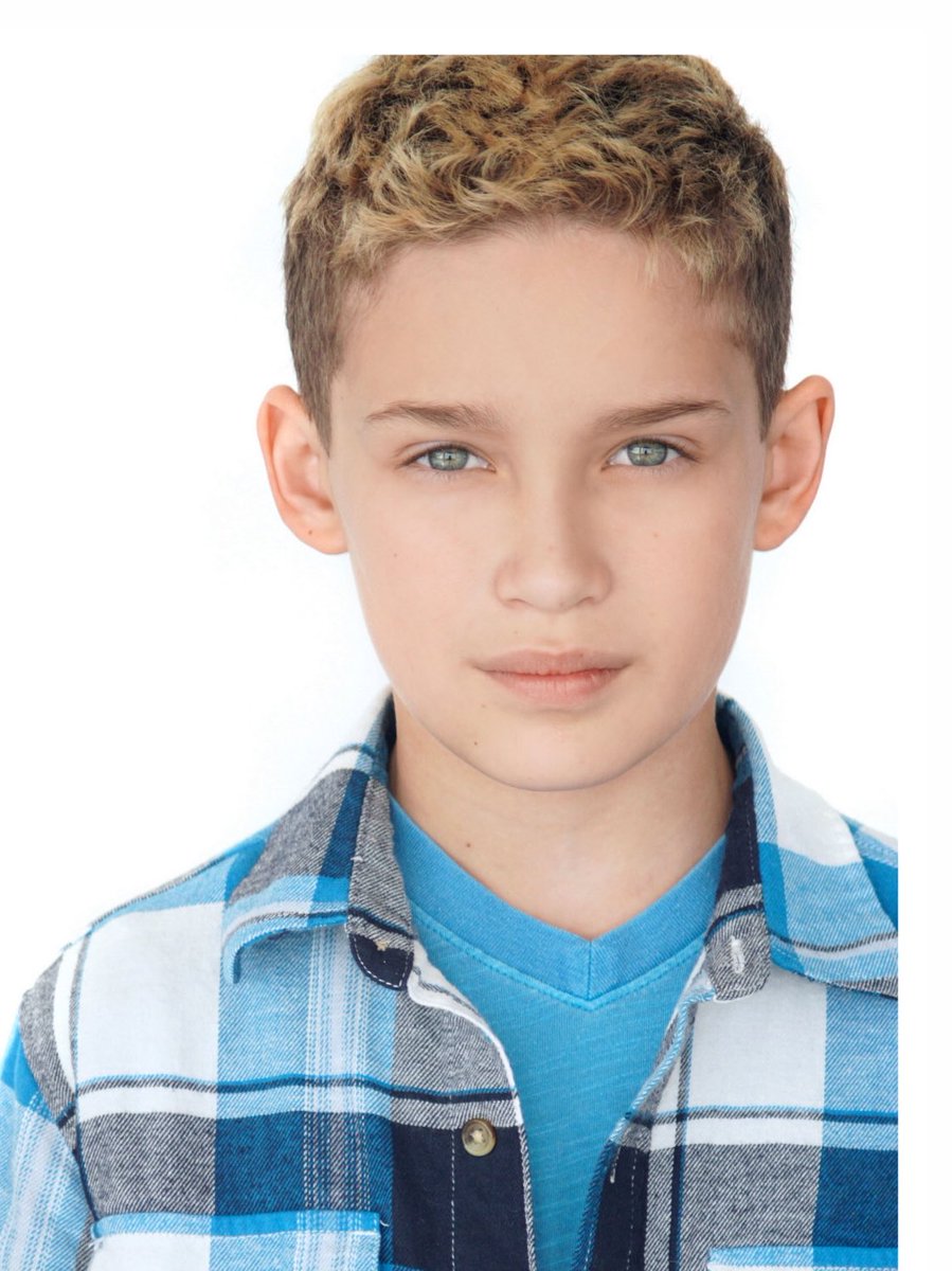 CHActingStudio's tweet photo. Congratulations @zak_act! BOOKED the @discovercardofficial commercial! 🙌🏻✨
#actingcoachdallas #dallasactors #dfwactors #texasconservatory #filmacting #austinactors #actingclass #atx #auditiontaping #austinkidactors #dallasliving #atxliving #texasactors #actingcoachaustin https://t.co/RLIzl91mpK