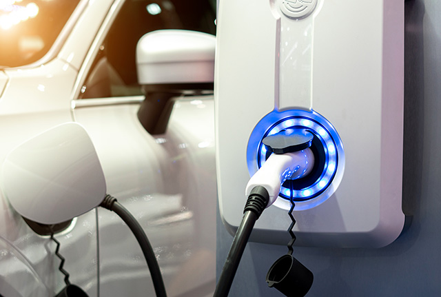 SJO_Editor's tweet photo. Electronic vehicle chargers can help campus energy ecosystems evolve.

https://t.co/T7FXE9qOD2 https://t.co/yvAUAWgZkE