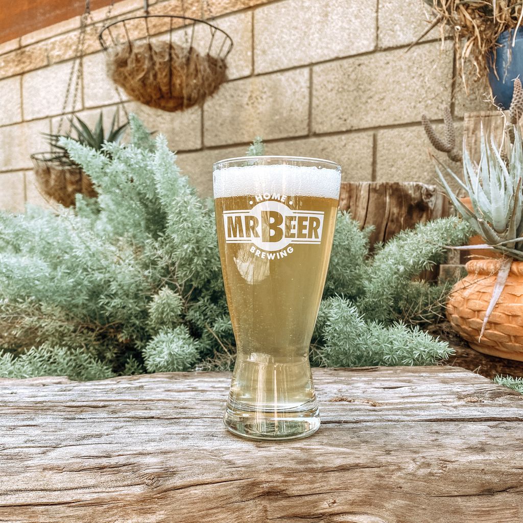 Enjoying an AMAZING Pilsner this afternoon!! 
.
It’s the Pony Pilsner from Half Acre Beer Company,  and its pretty darn good. 
.
What are you guys drinking??