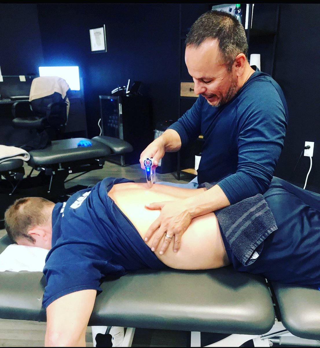 Donald_Driver80's tweet photo. At @driven_elite our chiropractic staff was scraping with the Hyperblade to release muscle tension. #Tension #Muscle @drivenhealth #DrivenElite https://t.co/HP7TNJbBLZ