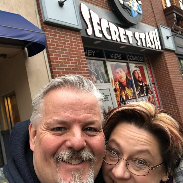 AfterBurn739's tweet photo. Pilgrimage @kittyafterburn @jayandsilentbobstash #whynot ##kitty50 #kittyfitty #scrish #Supportlivemusic #nodh #scrishventure #gratefuldead #jamband #NYC #bigapple #whynot #dancy #scrish #jerseyshore https://t.co/ReDeMcSW3W https://t.co/5L3Y59rorh