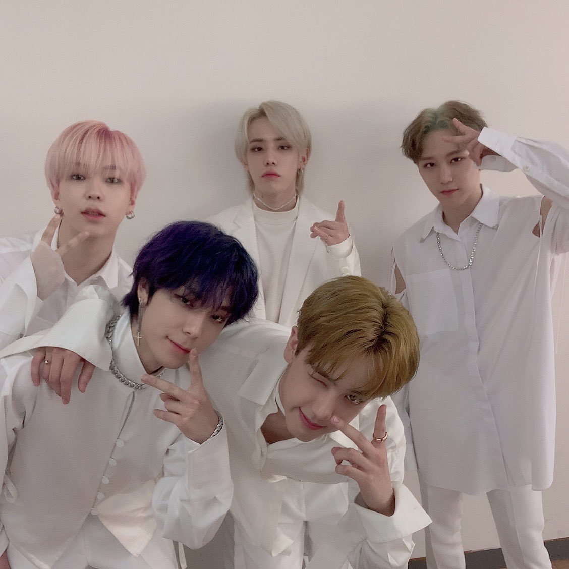 Rubin_France's tweet photo. [📸] 02.03.2020 - Rubin

Je pense aux membres du groupe avec qui #PowerofKlab7 c’est bien fini aujourd’hui ! 
Même si je n’ai pas pus rencontrer les membres de l’équipe japonaise en réalité, j’espère les voir la prochaine fois !!
Vous avez fait un bon travail aujourd’hui ! https://t.co/7PF6FaVHYp