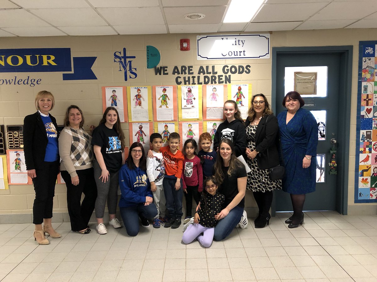 laurasawicky's tweet photo. Thank you to our administrators, staff and student ambassadors for the warm welcome. Our @YCDSB school communities are blessed with dedicated staff committed to student engagement and Catholic Education! @SBNycdsb @smkycdsb @sbdycdsb @ElizabethCrowe_ @WigstonJennifer @abfalconi https://t.co/G5Xl0v6riQ