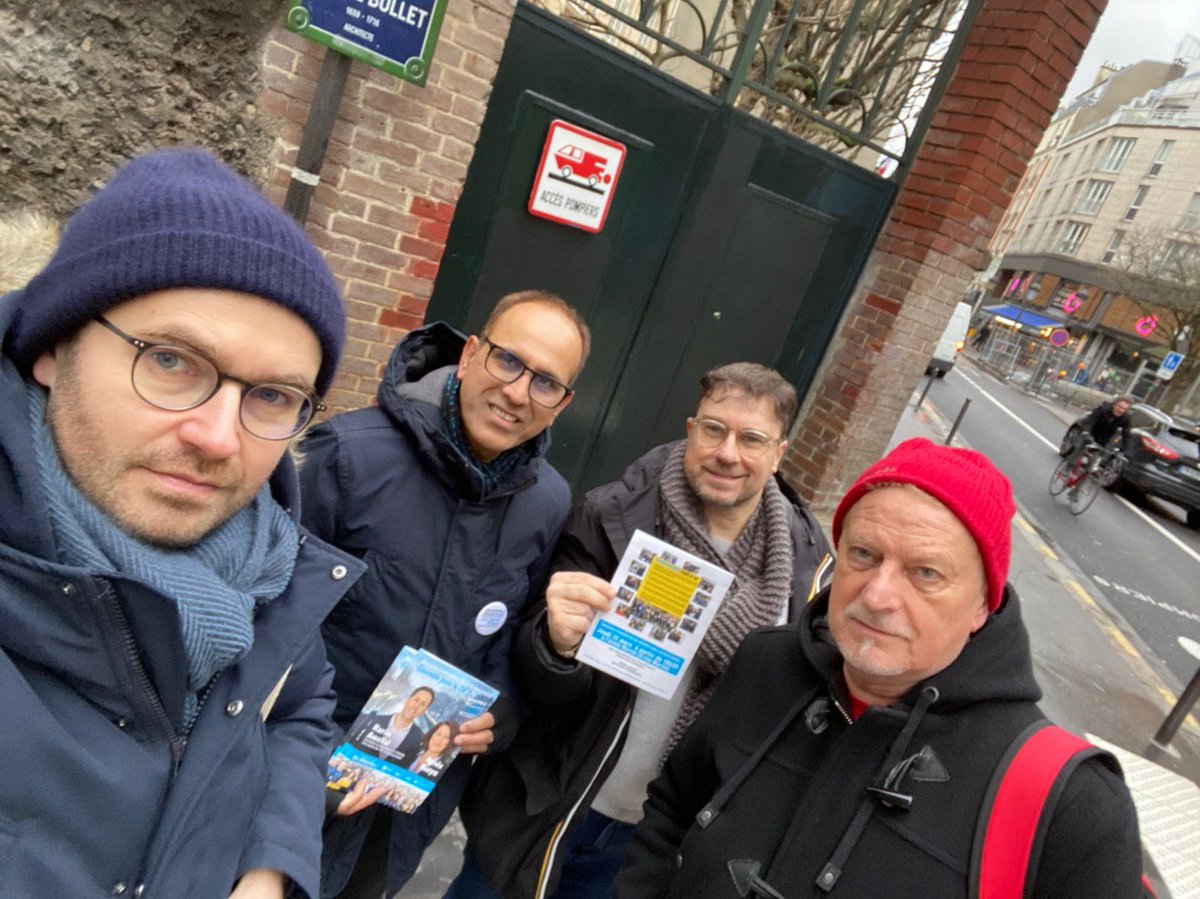 karimamellal's tweet photo. Porte à porte toute la journée, tournée des écoles, tractage dans tout l'arrondissement, tournées de quartiers... J-9 avant le 1er tour des #Municipales2020
À #Paris10 on lâche rien ✊ 
#AgnesBuzyn https://t.co/kfzIqjt86F