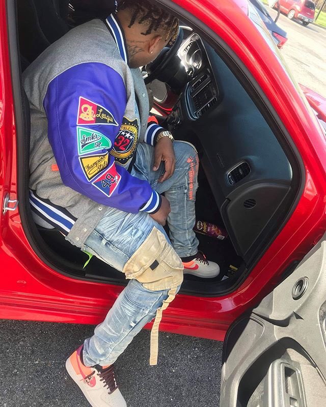 bigyavo's tweet photo. Fall out yo bag ๐ผ & watch em get ghost ๐ป Iโm just tryna get this money fast ๐จ & fuck my bitch slow ๐ #FreeLv https://t.co/OqJqoCP2bH
