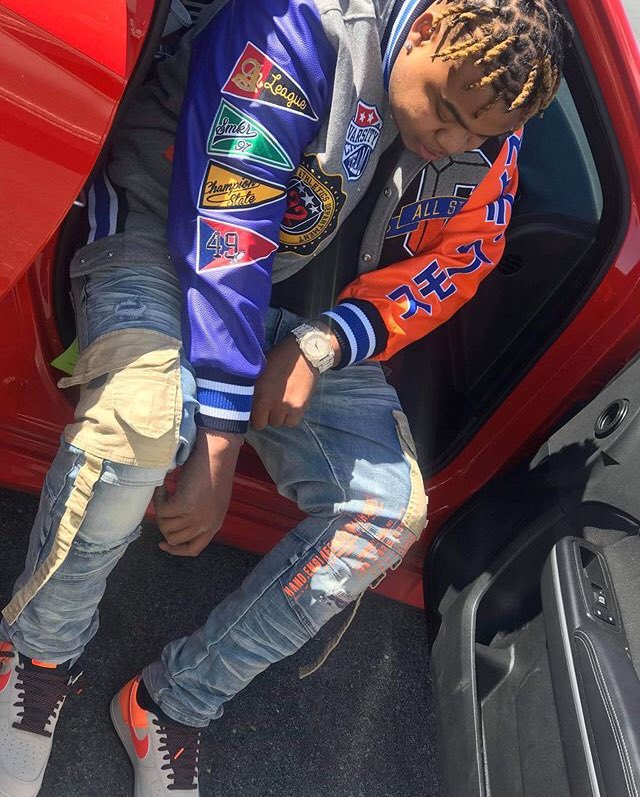 bigyavo's tweet photo. Fall out yo bag ๐ผ & watch em get ghost ๐ป Iโm just tryna get this money fast ๐จ & fuck my bitch slow ๐ #FreeLv https://t.co/OqJqoCP2bH