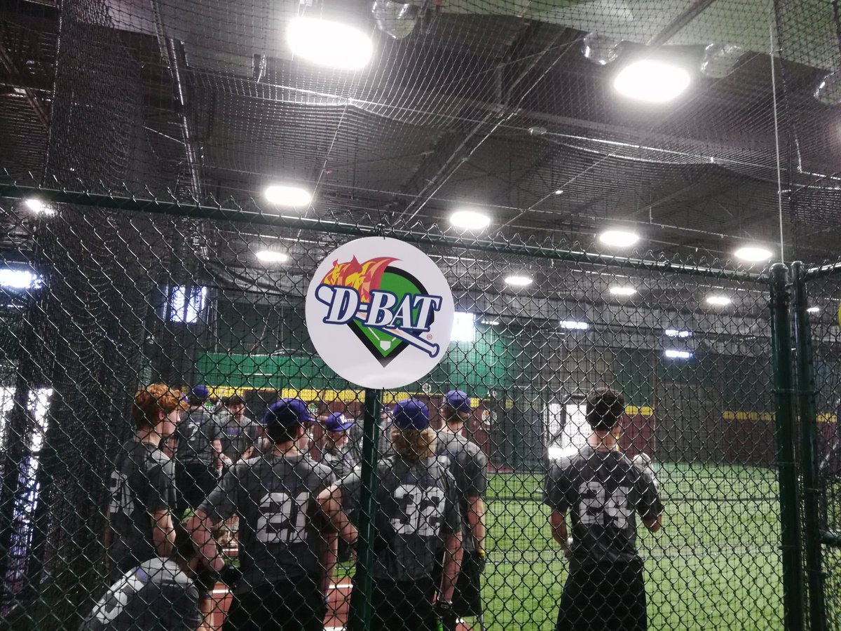 dc_jaguar's tweet photo. Thanks to @dbatswbham for letting us come work out today! https://t.co/2f5Sm9P3ho