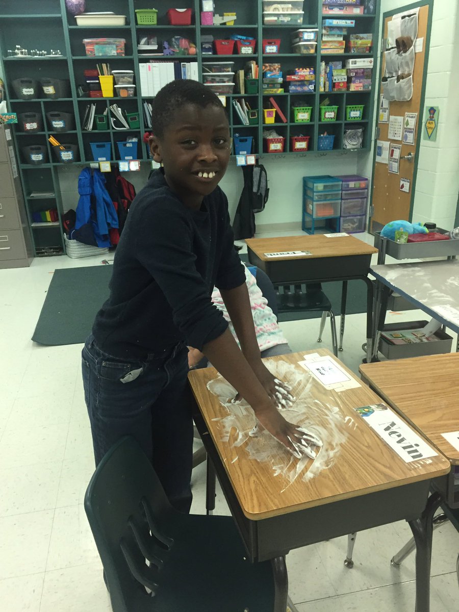 classactexplore's tweet photo. Work Hard, Clean Hard! Ending the busy week with some classroom care. #AutToBeHere #championcheetahs 🧩🐆💜 https://t.co/GDeeTLG3Rn