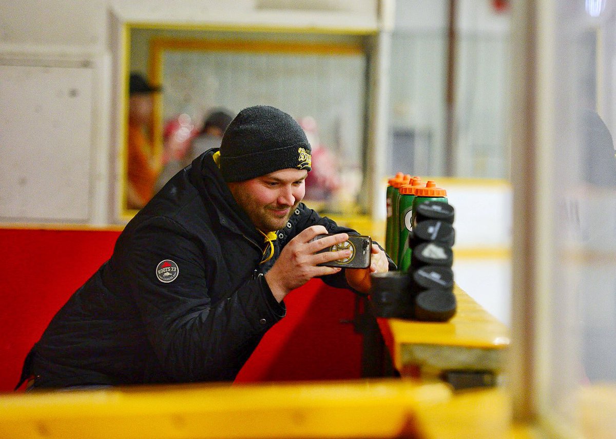 dannyyouwin's tweet photo. Itโs been another AMAZING season with the @estevanbruins! ๐ป๐
Congrats to our players on a great year so far, but the real season is just starting...letโs take our time with it, shall we? ๐ #WhyNotEh #MyTeamIsBetterThanYourTeam #SJHL https://t.co/IThXy01fYR