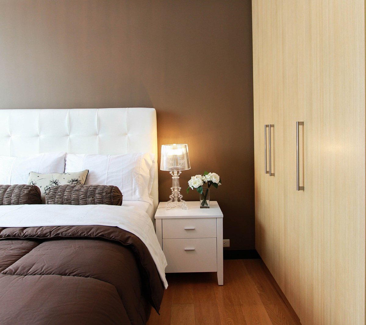 How to make a small room look bigger:
ow.ly/FIBm50yzVKp