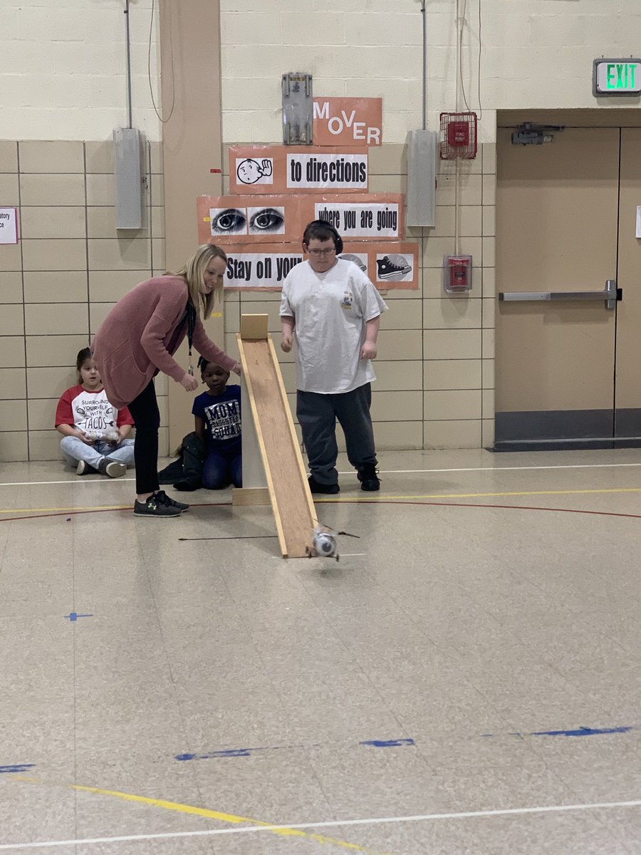 Lisa Meyd tweet media