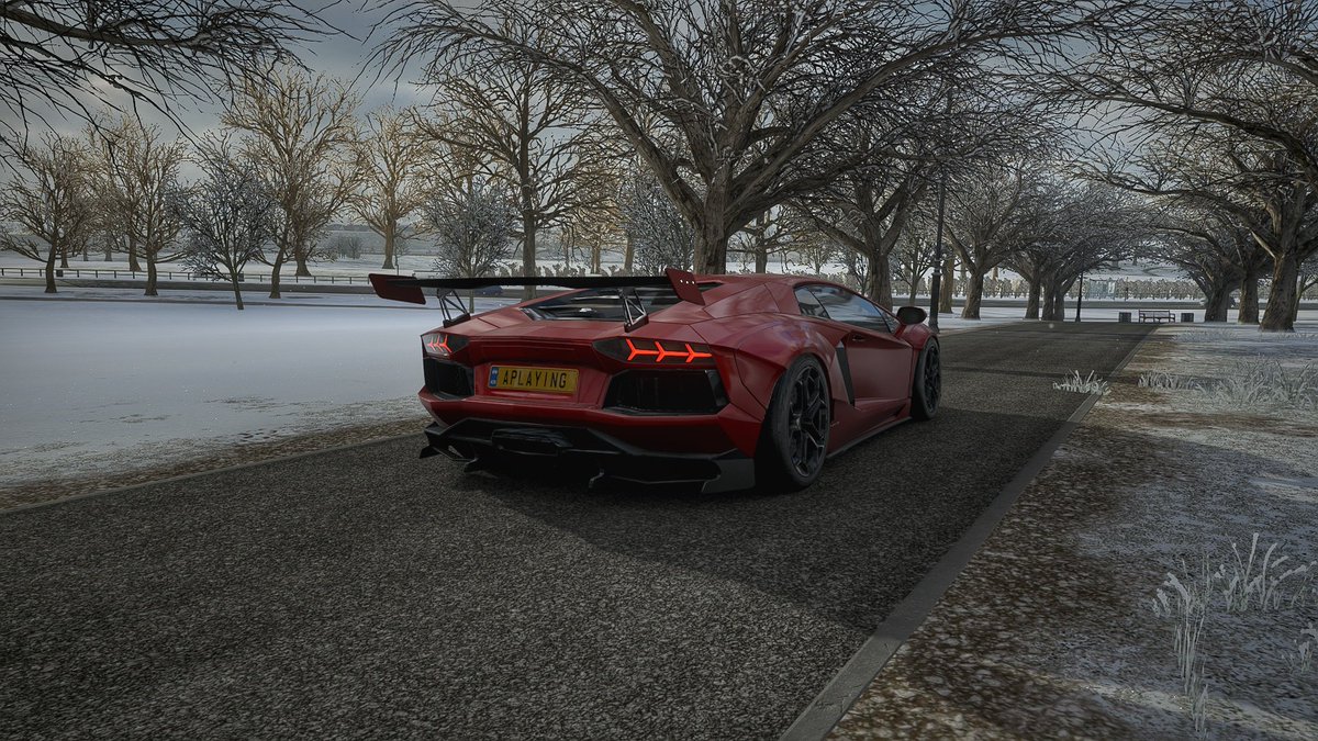 ActuallyPlaying's tweet photo. Aventador looks even more badass with the liberty walk body kit. Game : Forza Horizon 4.

#ForzaHorizon4 #Lamborghini #Aventador #gaming #gamer #Xbox #PS4 #PC https://t.co/2XkuNta5ld