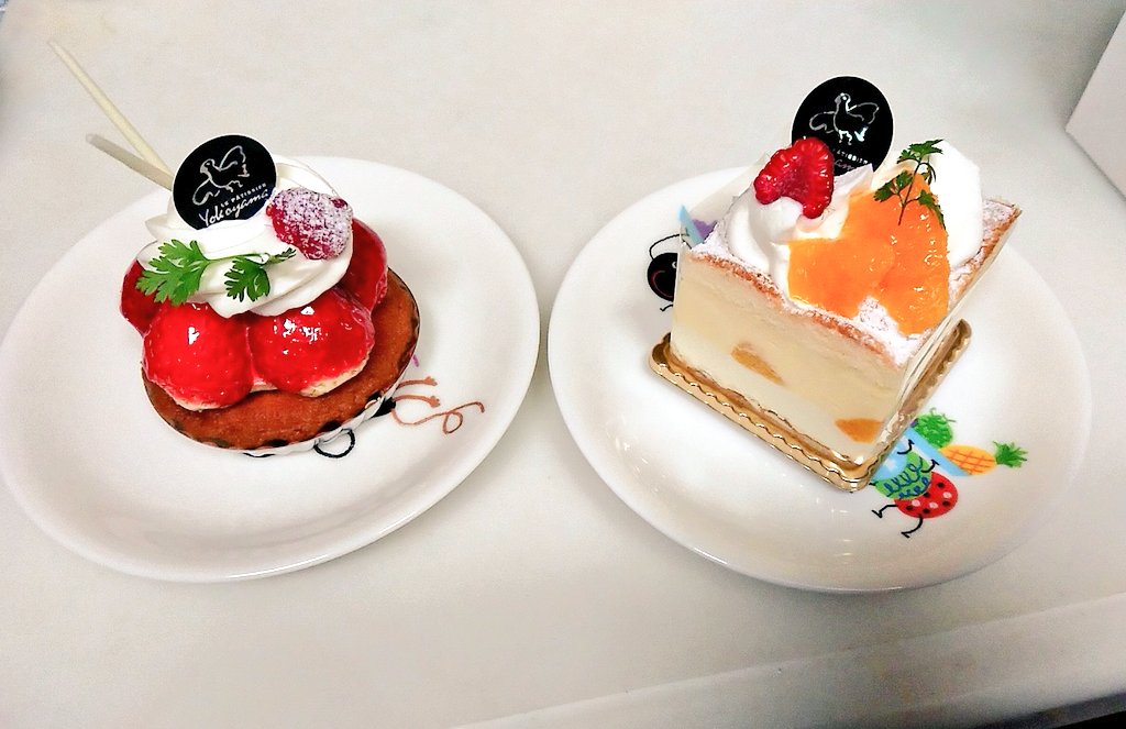 Parapeytoia على تويتر ル パティシエ ヨコヤマ 京成大久保店 いつでも劇混みの定番洋菓子店です 残念ながら お目当てのレモンパイはありませんでしたが 有名店でありながら 一般的な価格でもちろん味は保証付き 習志野市 スイーツ Parapeytoia على تويتر ル パティシエ ヨコヤマ 京成大久保店 いつでも劇混みの定番洋菓子店です 残念ながら お目当てのレモンパイはありませんでしたが 有名店でありながら 一般的な価格でもちろん味は保証付き 習志野市 スイーツ