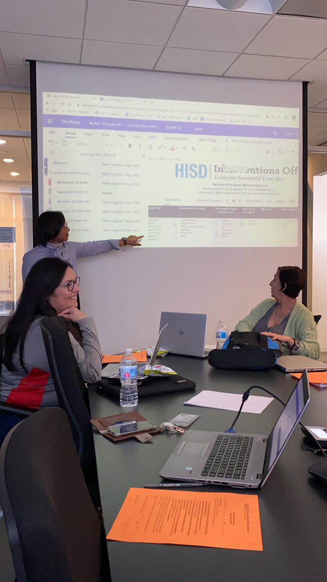 marktriplep's tweet photo. Leveling Up on OneNote with C. Gantt.  @CBUSBY7 @HISD_SpecPops @TeamHISD @ShantayGuice @ImagineLearning https://t.co/CSUDL0cGSX