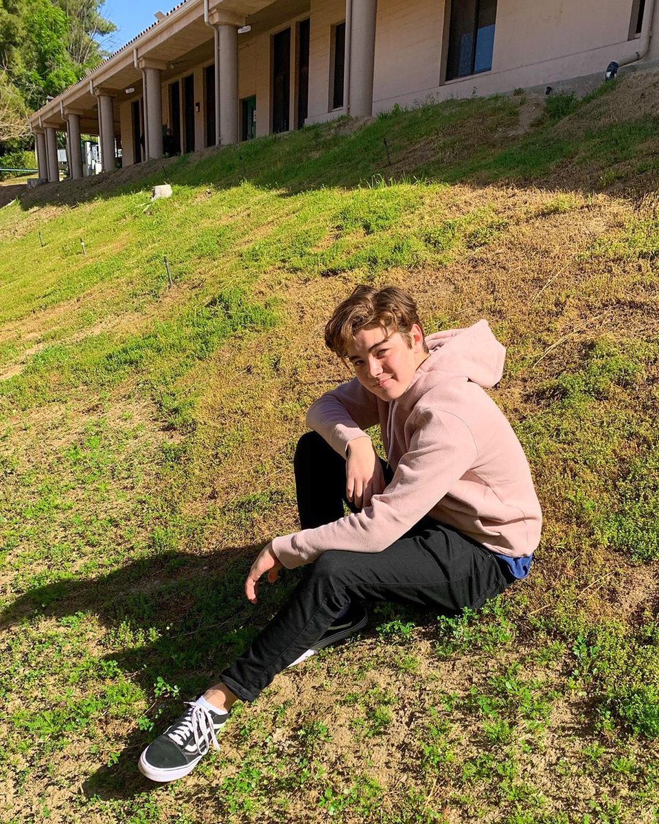 "I could literally run a marathon in these <a href="/HollisterCo/">hollisterco</a> jeans. If I wanted to. Which I don’t. (But the important thing is that I could!!)" - @itsmattsato 

ow.ly/7Mk950yFecB