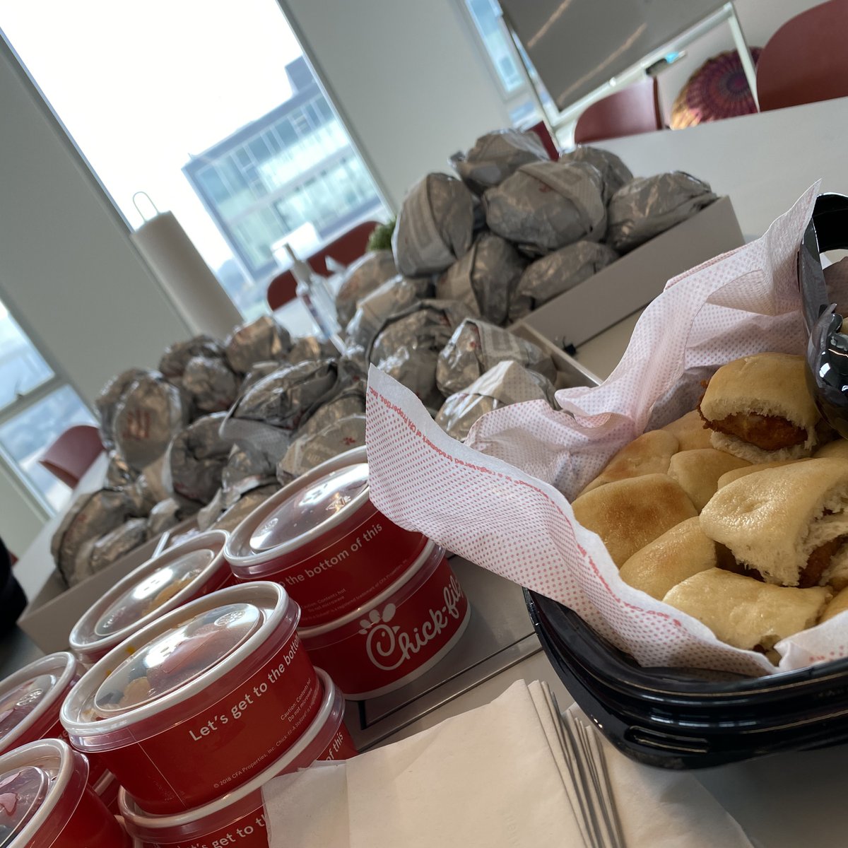 PanoramicHQ's tweet photo. We would not be Panoramic without the dedication of each and every one of our employees. So, today, we give thanks and appreciate all of their hard work. Here's to working with the best team and making everyday Employee Appreciation Day. https://t.co/Hff990wdjK