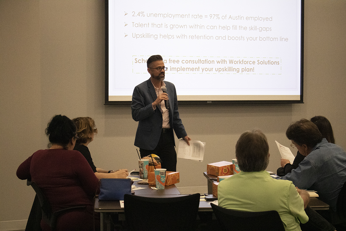 wfscapitalarea's tweet photo. 40 employer representatives participated in our 1st #upskilling workshop on 3/5! Joined by @TWCforPublic Bryan Daniel, we discussed the importance of growing our own talent. 🎉

Our thanks to @AHRMA and @texasmutual for supporting!
🤩 #UpskillATX #companyculture #growyourbusiness https://t.co/FxpFN1oqfD