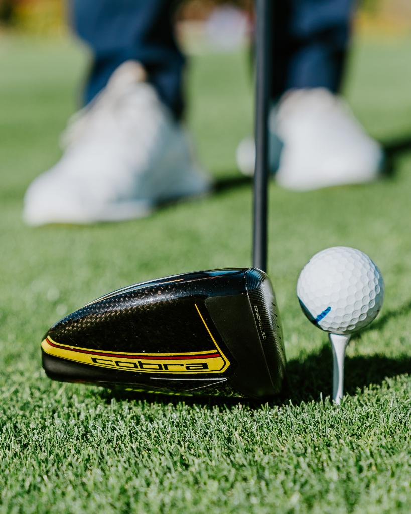 cobragolf's tweet photo. The new #SPEEDZONE XTREME driver is XTREME-ly fast and XTREME-ly straight. ๐ฃ's away! #FACEofFASTER
https://t.co/fx0RkmEUnh https://t.co/hjoe0HeqII