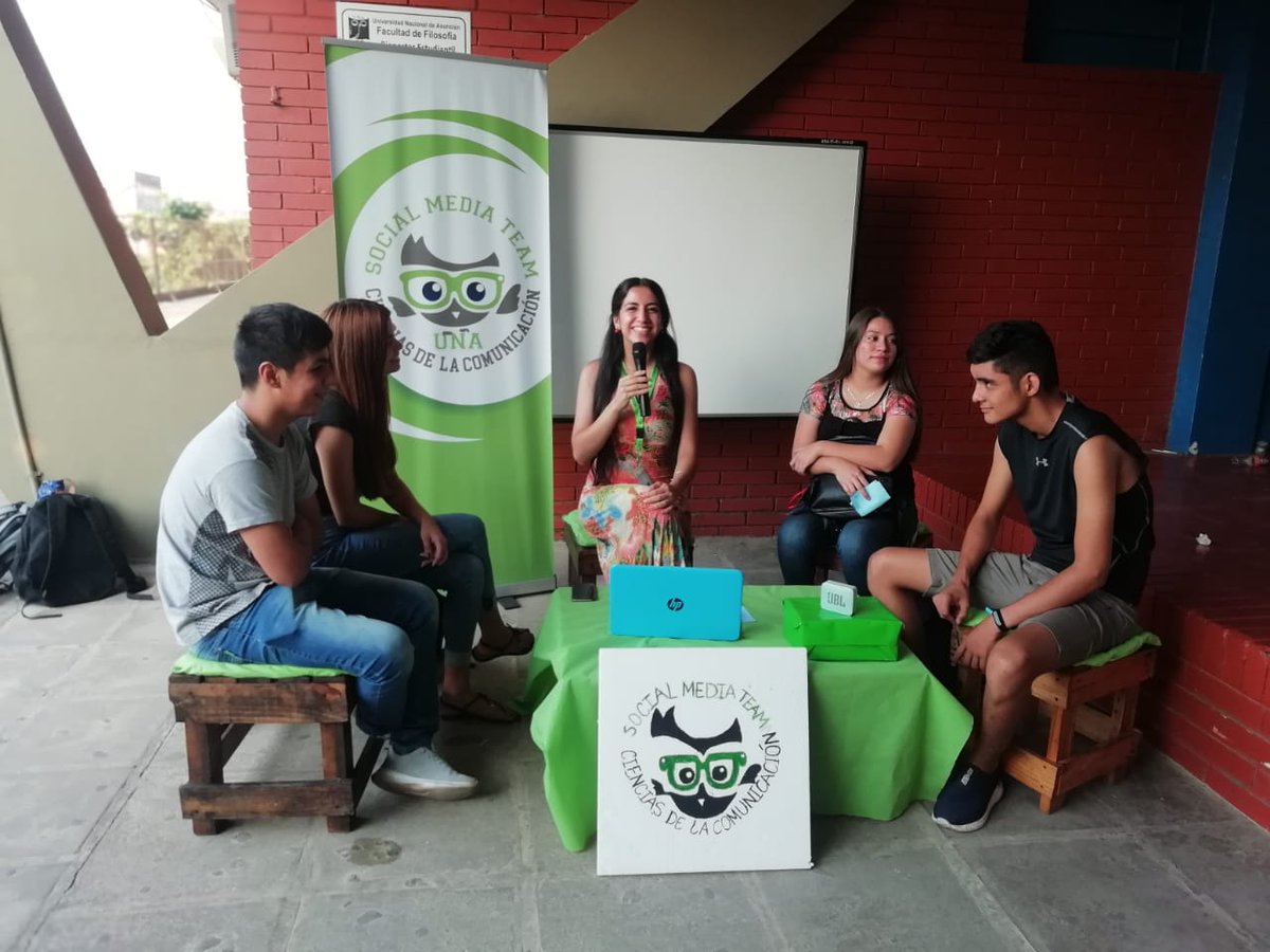 UNAcomunicapy's tweet photo. Los cursillistas Leidy Baez, Esteban Sandivar, Jimena Baez y Victor Cacéres nos cuentan sus perspectivas sobre el examen de Historia del Paraguay, correspondiente al primer examen de ingreso.
.
.
.
#IngresoFFUNA2020
#unacomunicapy https://t.co/8wOyKq0o2V