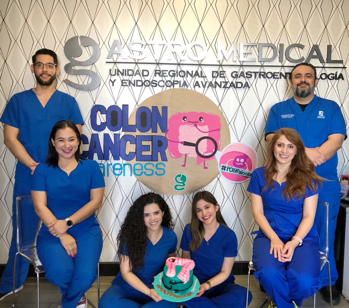 AmCollegeGastro's tweet image. The sweetest show of #POLYPalooza support we can imagine, from the Gastro Medical team in Mexicali, B.C., Mexico. What a wonderful #DressInBlueDay surprise in support of #ColorectalCancerAwareness! 

#ColorectalCancerAwarenessMonth @CCAlliance